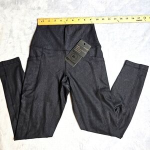 90 Degree by Reflex Black Leggings size XS